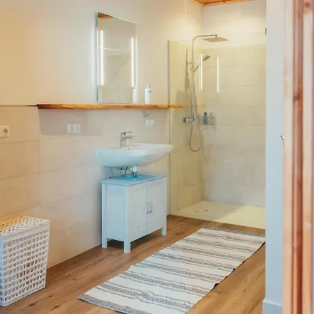 Quiet Close To Nature Appartement Habach (Bavaria)